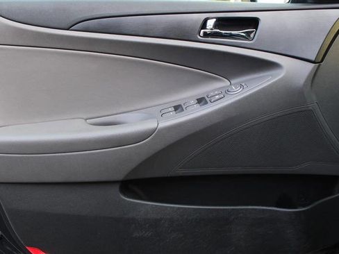 Used 2012 Hyundai Sonata GLS w/ Popular Equipment Pkg image 12