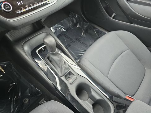 Used 2020 Toyota Corolla LE image 22