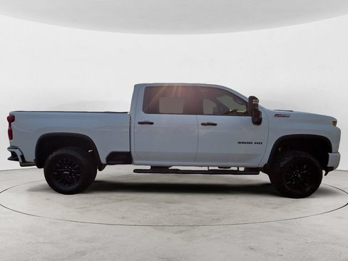 Used 2023 Chevrolet Silverado 3500 LTZ w/ LTZ Plus Package AWD/4WD image 4