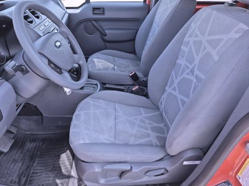 Used 2011 Ford Transit Connect XLT Premium FWD image 16