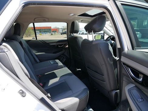 Used 2024 Subaru Outback Onyx Edition image 9