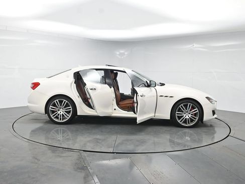 Used 2019 Maserati Ghibli S Q4 AWD/4WD image 50