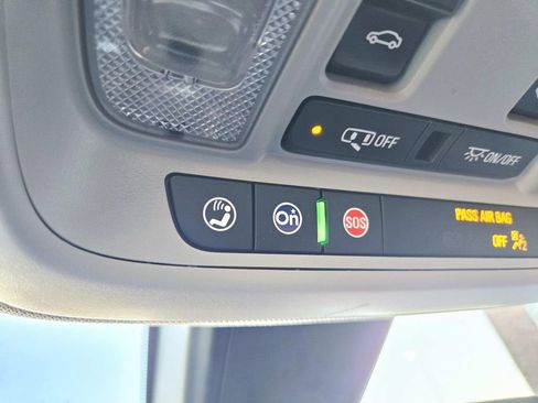 Used 2022 Chevrolet Malibu LT image 31