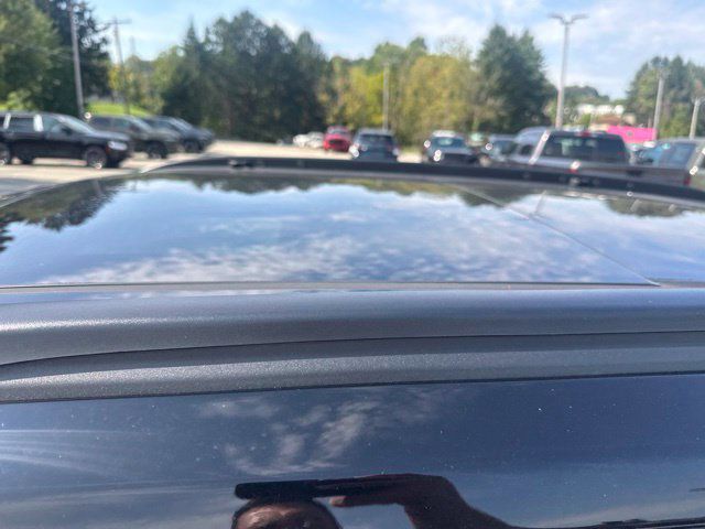Certified 2025 Jeep Compass Trailhawk w/ Trailhawk Elite Group AWD/4WD image 15