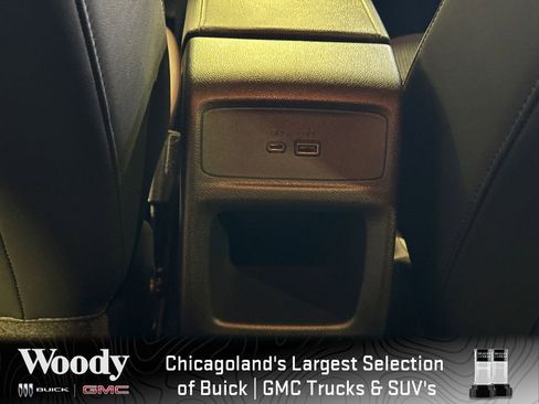 Certified 2025 Buick Envista Preferred image 26