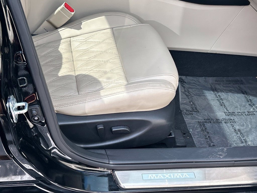 Used 2023 Nissan Maxima Platinum w/ Sport Mat Group FWD image 42