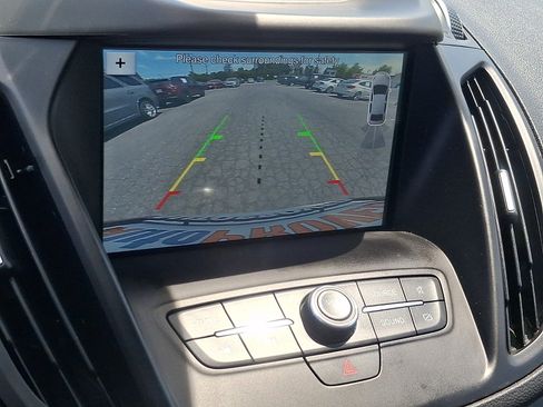 Used 2019 Ford Escape SEL AWD/4WD image 17