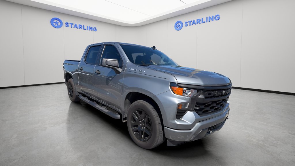 Used 2024 Chevrolet Silverado 1500 Custom RWD image 4