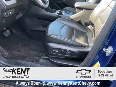 Used 2023 GMC Terrain SLT w/ LPO, Floor Liner Package image 24