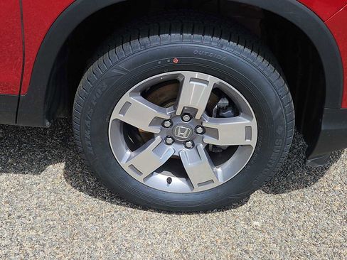 Certified 2025 Honda Ridgeline RTL image 10
