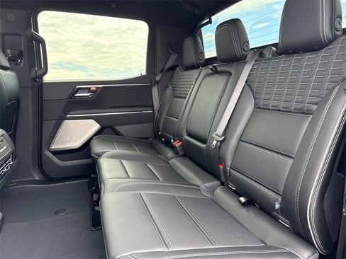 New 2025 GMC Sierra EV Denali image 34