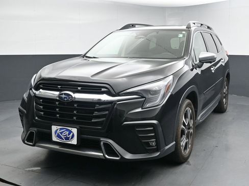 Used 2023 Subaru Ascent Touring AWD/4WD image 4
