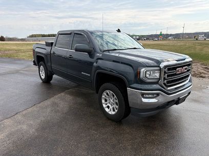 Used 2017 GMC Sierra 1500 SLE w/ SLE Value Package