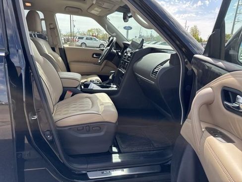 Used 2024 Nissan Armada Platinum w/ Captain's Chairs Package AWD/4WD image 10