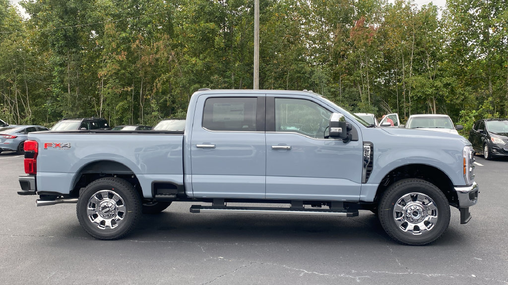 New 2027 Ford F250 Lariat w/ Lariat Premium Package AWD/4WD image 4