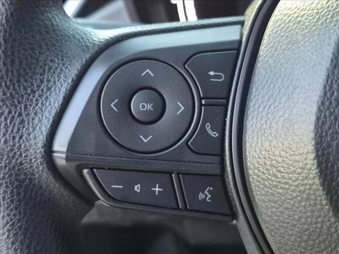 Used 2026 Toyota Corolla LE FWD image 12
