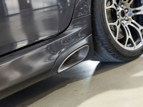 Used 2013 SRT Viper GTS w/ GTS Laguna Interior Pkg image 28