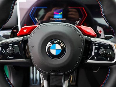New 2026 BMW M5 w/ Executive Package AWD/4WD image 14