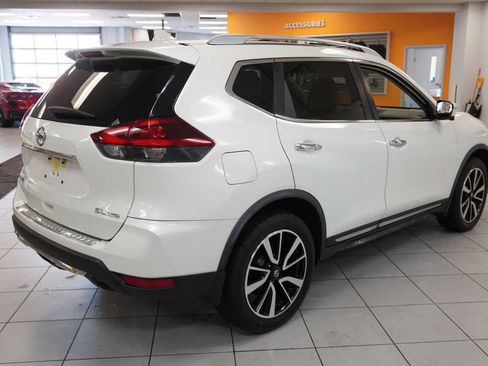 Used 2018 Nissan Rogue SL w/ Premium Package AWD/4WD image 15