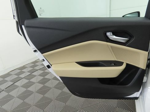 Used 2025 Acura TLX w/ Technology Package image 27