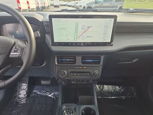 New 2026 Ford Maverick Lobo image 22