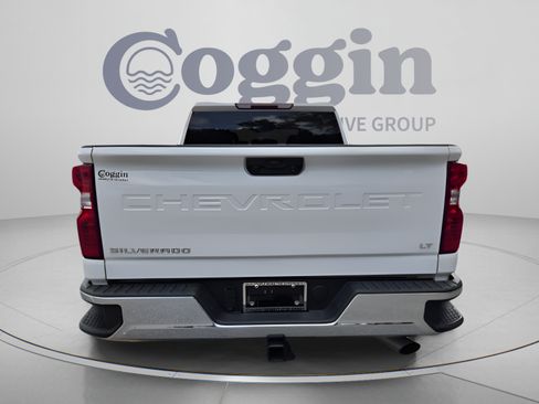 Used 2026 Chevrolet Silverado 2500 LT AWD/4WD image 4