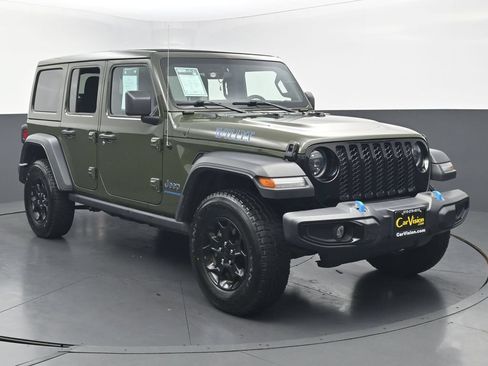 Used 2023 Jeep Wrangler Unlimited w/ Sun & Screen Package AWD/4WD image 3