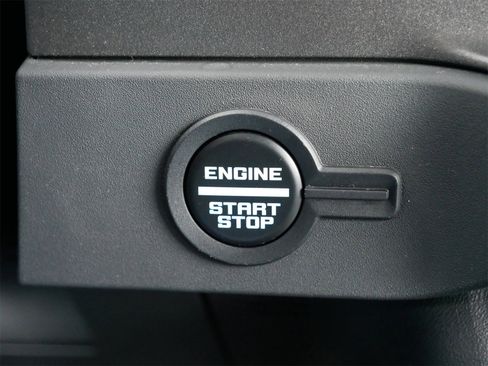 Certified 2025 Ford Bronco Big Bend image 29