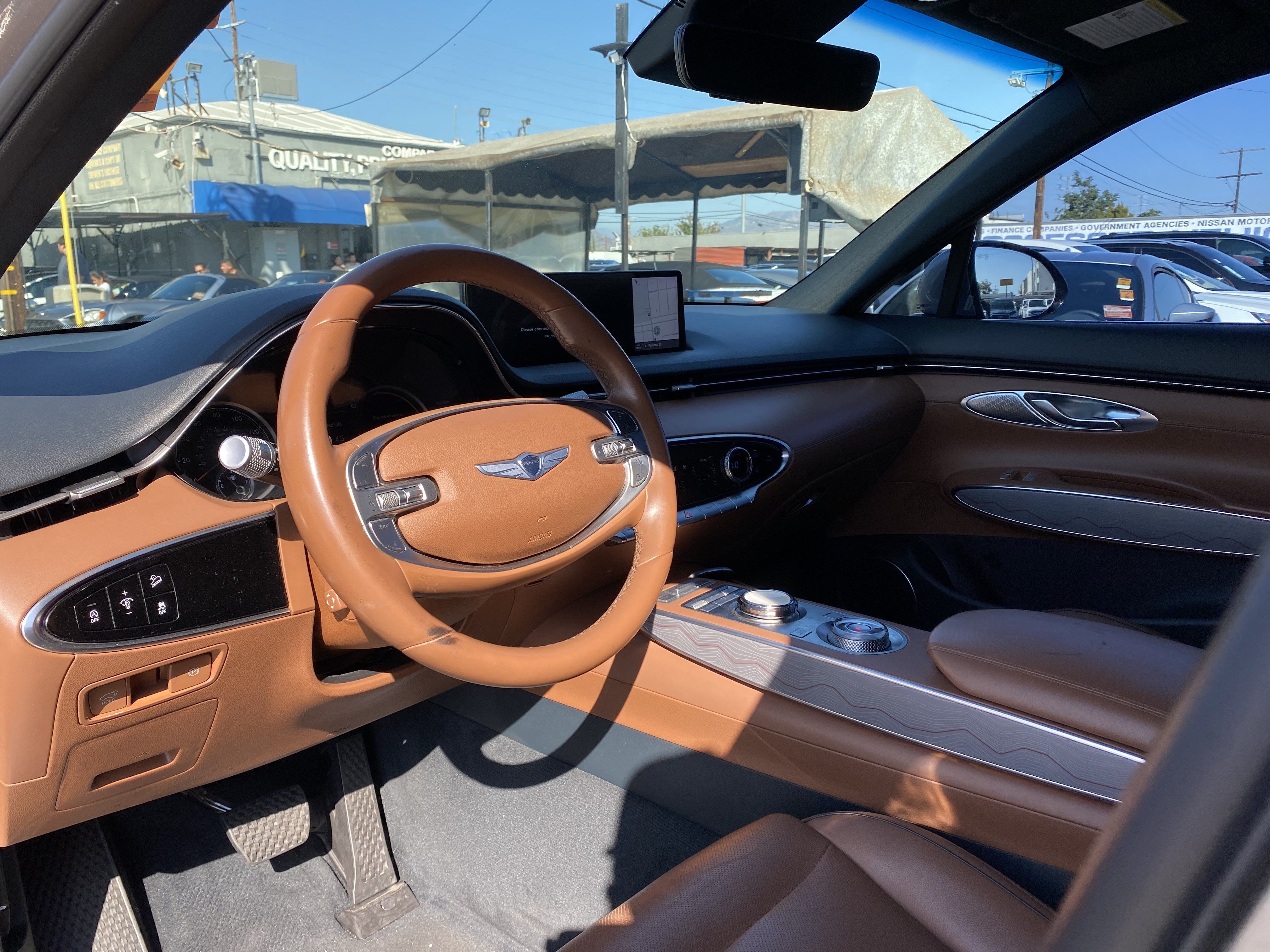 Used 2022 Genesis GV70 2.5T w/ Advanced Package AWD/4WD image 17