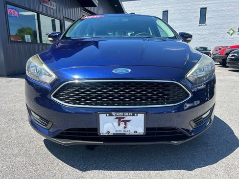 Used 2017 Ford Focus SEL FWD image 8