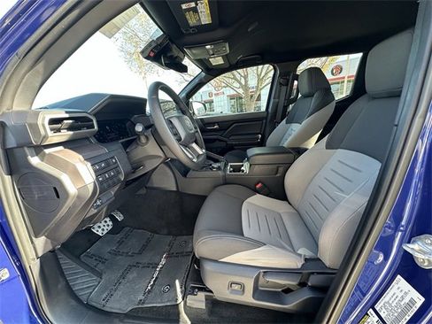 Certified 2025 Toyota Tacoma TRD Sport image 26