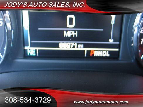 Used 2018 Chevrolet Tahoe LS w/ Skid Plate Package AWD/4WD image 15