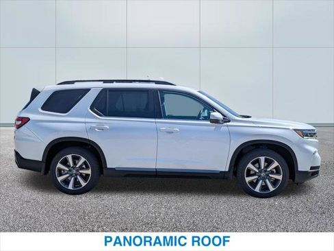 Certified 2023 Honda Pilot Elite image 6