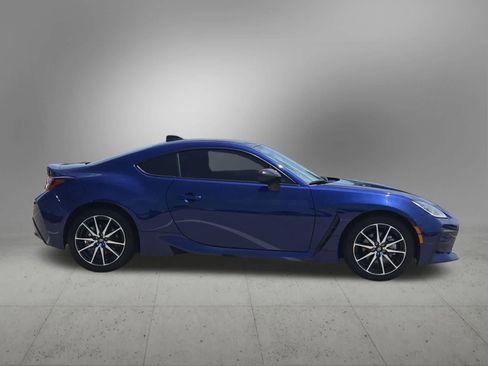 Used 2022 Toyota GR86 RWD image 7