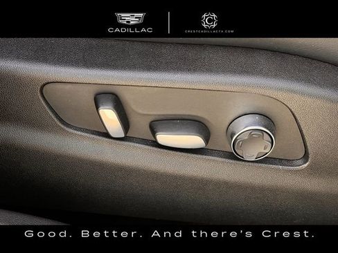 Used 2025 Cadillac XT4 Premium Luxury FWD image 26