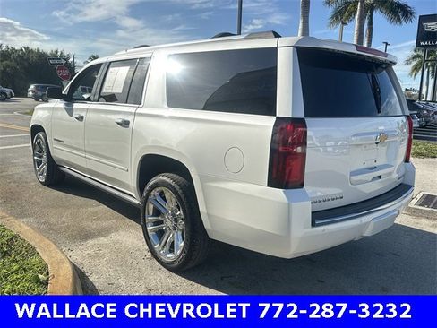Used 2020 Chevrolet Suburban Premier w/ Premier Plus Edition image 8