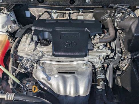 Used 2015 Toyota RAV4 XLE image 21