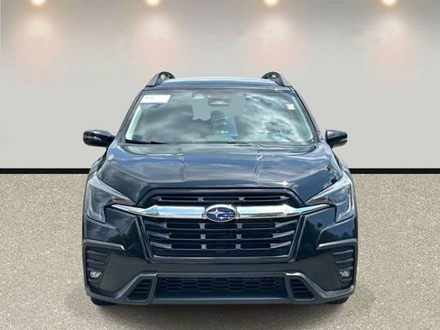 Used 2023 Subaru Ascent Limited AWD/4WD image 2