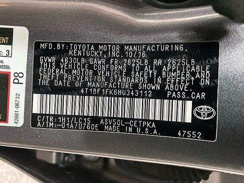 Used 2017 Toyota Camry XSE image 27