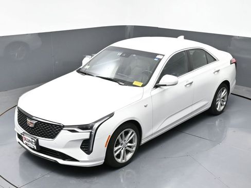 Used 2024 Cadillac CT4 Luxury image 37