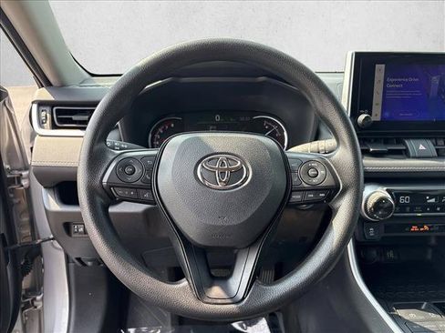 Certified 2025 Toyota RAV4 XLE AWD/4WD image 17