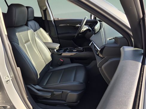 Used 2024 Buick Envision Preferred AWD/4WD image 15