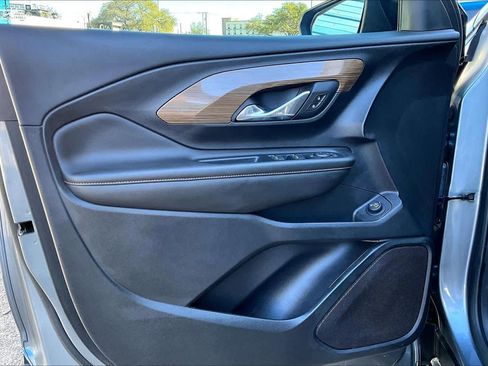 Used 2021 GMC Terrain SLE w/ Driver Convenience Package image 21