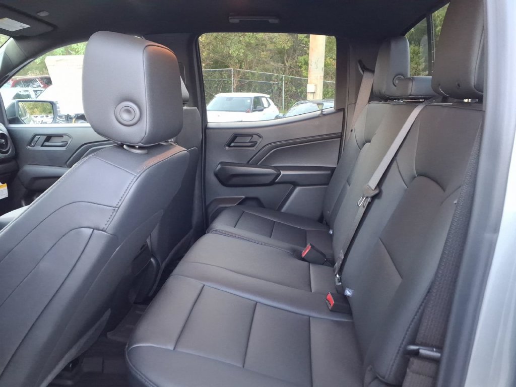 New 2026 Chevrolet Colorado Trail Boss AWD/4WD image 16