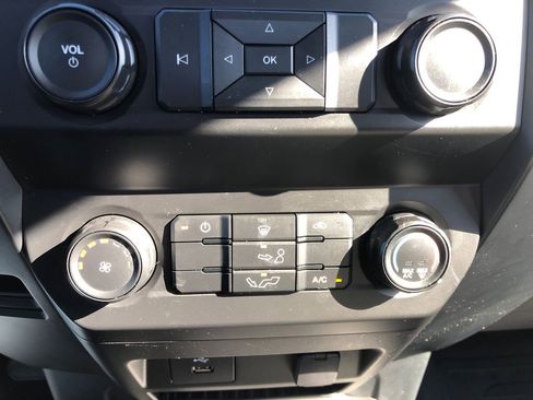 Used 2019 Ford F150 XL w/ Equipment Group 101A Mid image 31