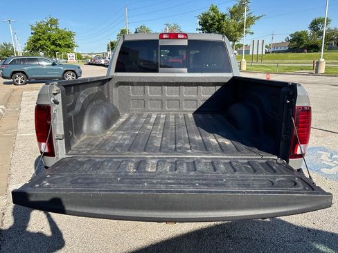 Used 2022 RAM 1500 Classic Warlock w/ Ceramic Grey Warlock Package AWD/4WD image 2