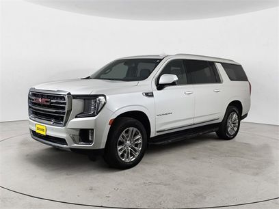 Used 2022 GMC Yukon XL SLT