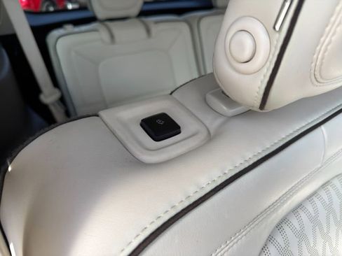 Used 2020 Lincoln Aviator Black Label w/ Dynamic Handling Package image 13