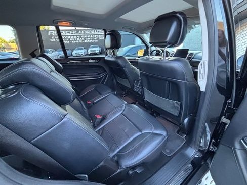 Used 2018 Mercedes-Benz GLS 550 4MATIC w/ Driver Assistance Package image 37