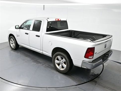 Used 2024 RAM 1500 Classic SLT image 21